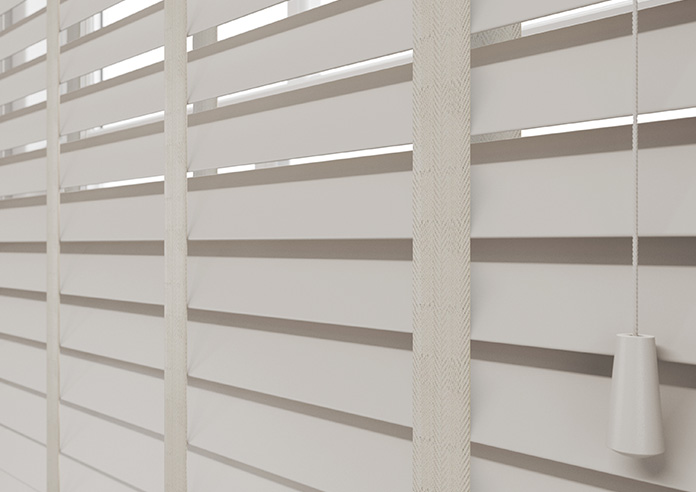 Cotswold Deluxe, Monroe Bisque - Venetian Blind - Image 4
